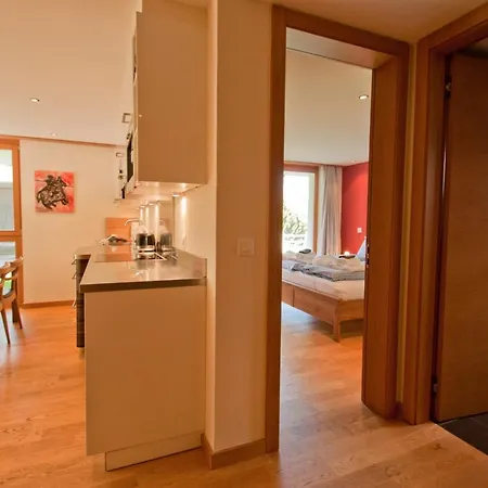 Haus Casa D'amore, Matthew Lejlighed